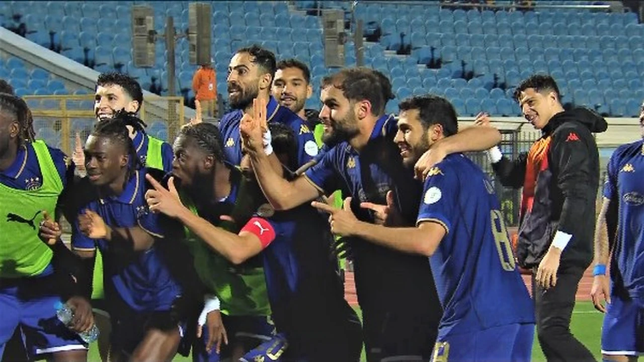 صاحب هدف مثير للجدل في الأهلي.. رحيل مهاجم الترجي التونسي السابق.. من هو ؟